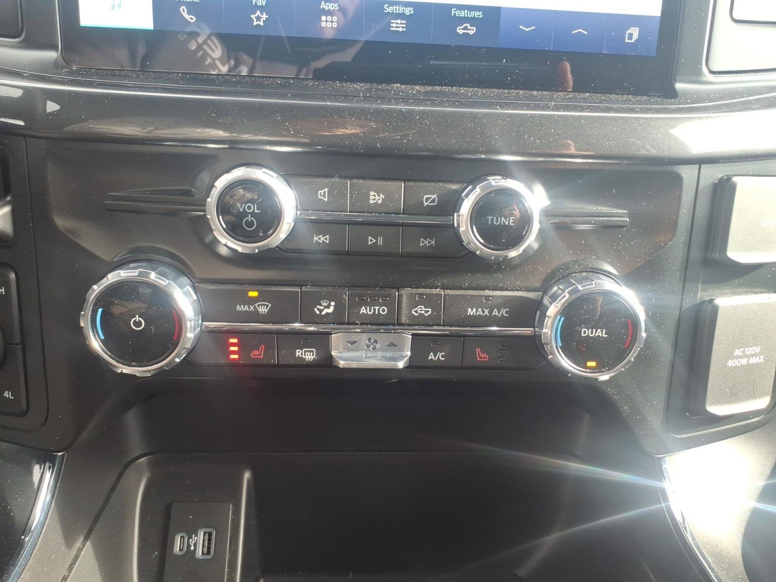 Certified 2022 Ford F150 XLT w/ Equipment Group 302A High image 18