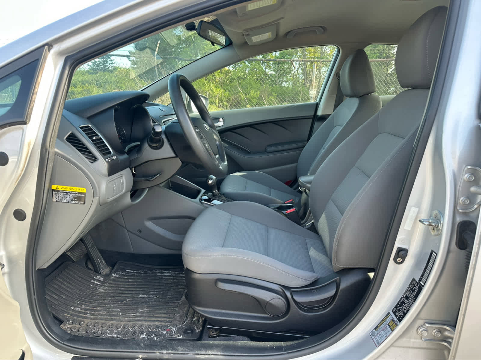 Used 2018 Kia Forte LX FWD image 6