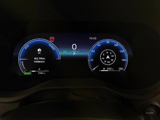 Used 2025 Toyota Sienna XSE w/ XSE Plus Package image 20