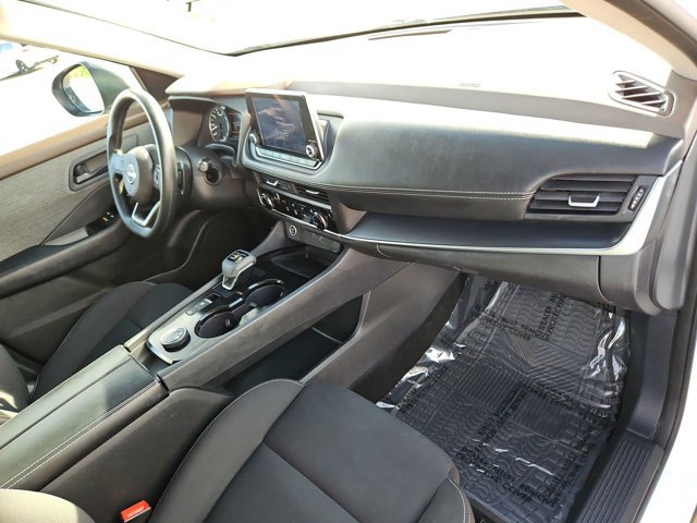 Used 2023 Nissan Rogue S AWD/4WD image 20