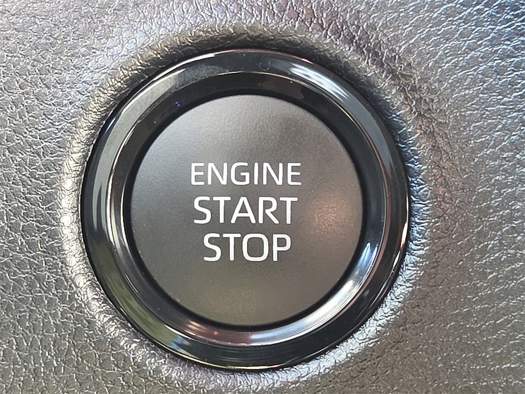 Certified 2025 Toyota Tundra SR5 image 22