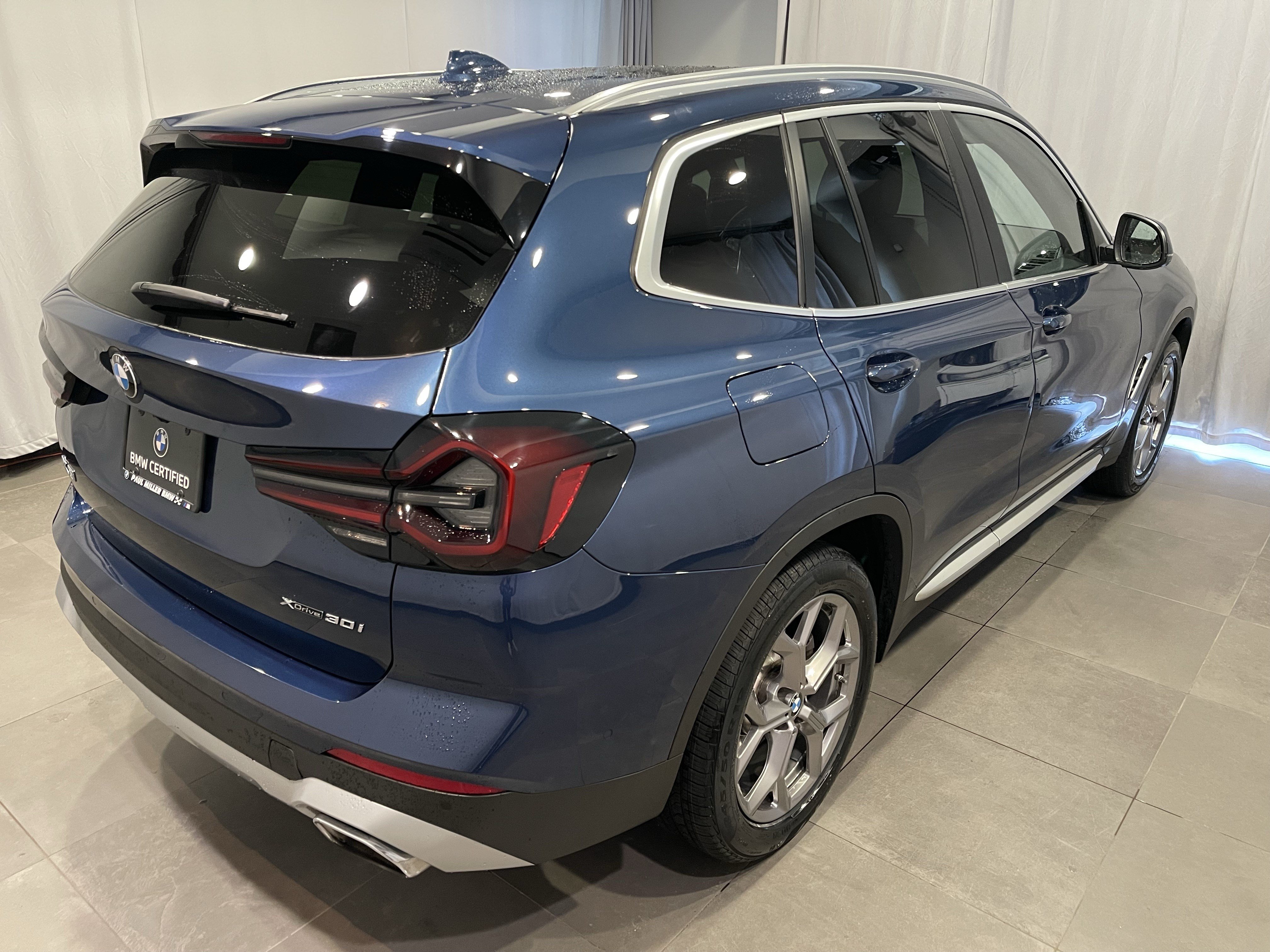 Certified 2023 BMW X3 xDrive30i w/ Premium Package w/ZPA AWD/4WD image 6