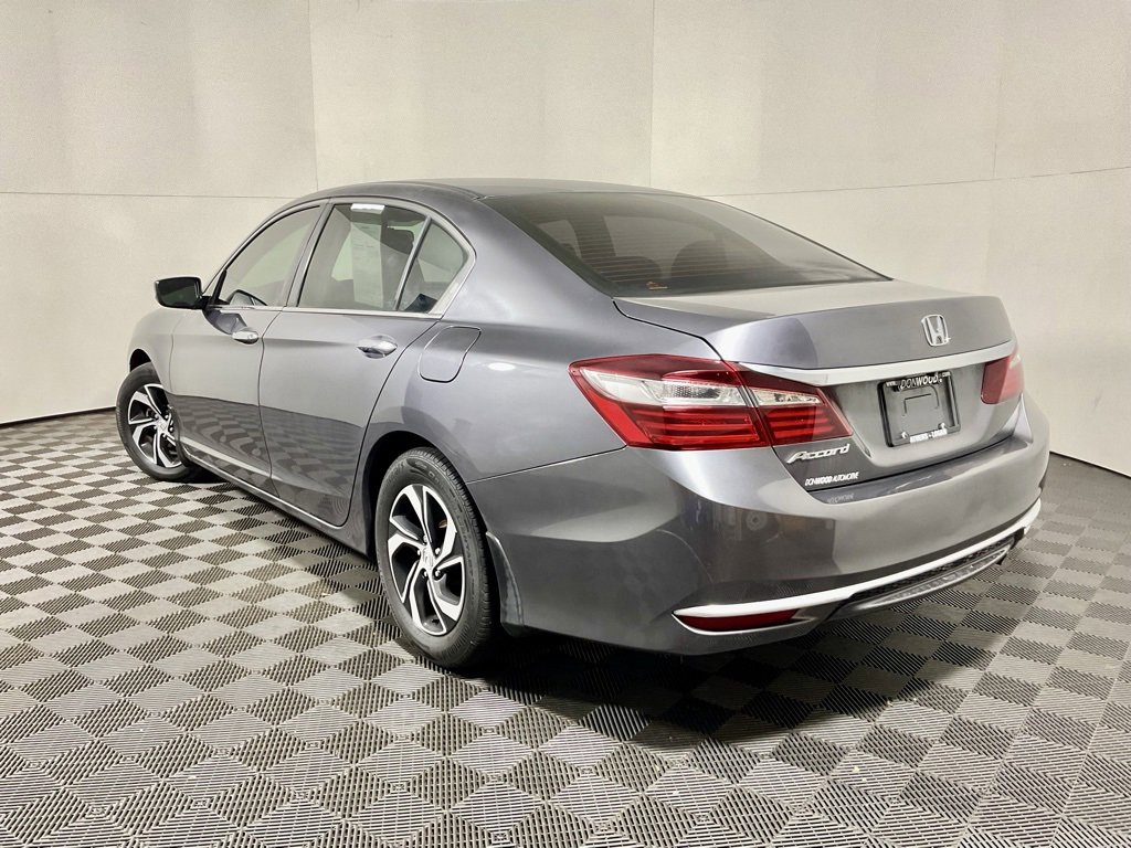 Used 2017 Honda Accord LX image 8