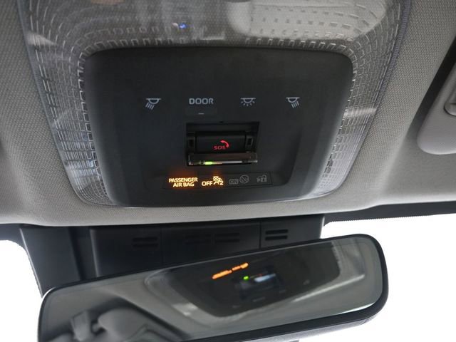 Used 2024 Toyota Prius XLE image 23