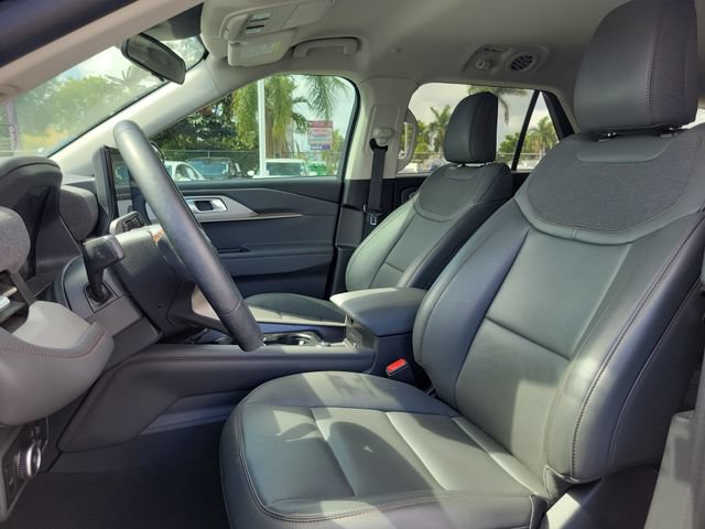 Certified 2025 Ford Explorer Active w/ Active Comfort Package RWD image 20