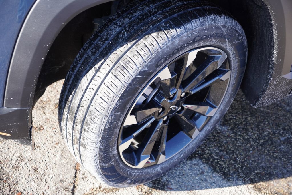 New 2026 Chevrolet Equinox RS w/ Convenience Package III image 9