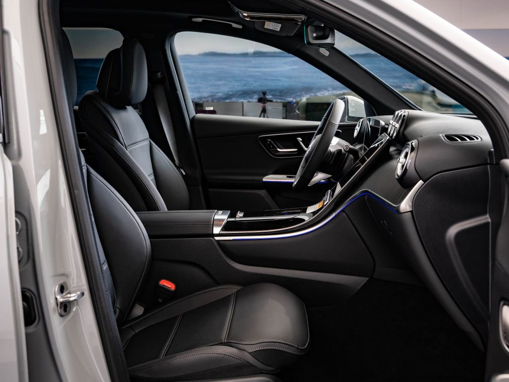 New 2026 Mercedes-Benz GLC 300 4MATIC image 27