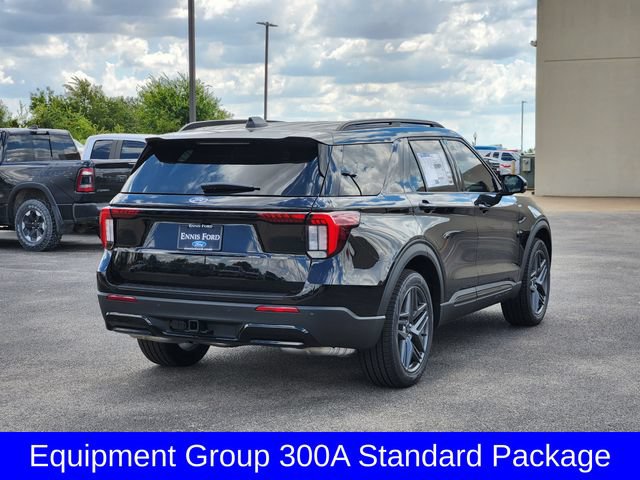 New 2026 Ford Explorer ST-Line w/ ST-Line Street Pack RWD image 4