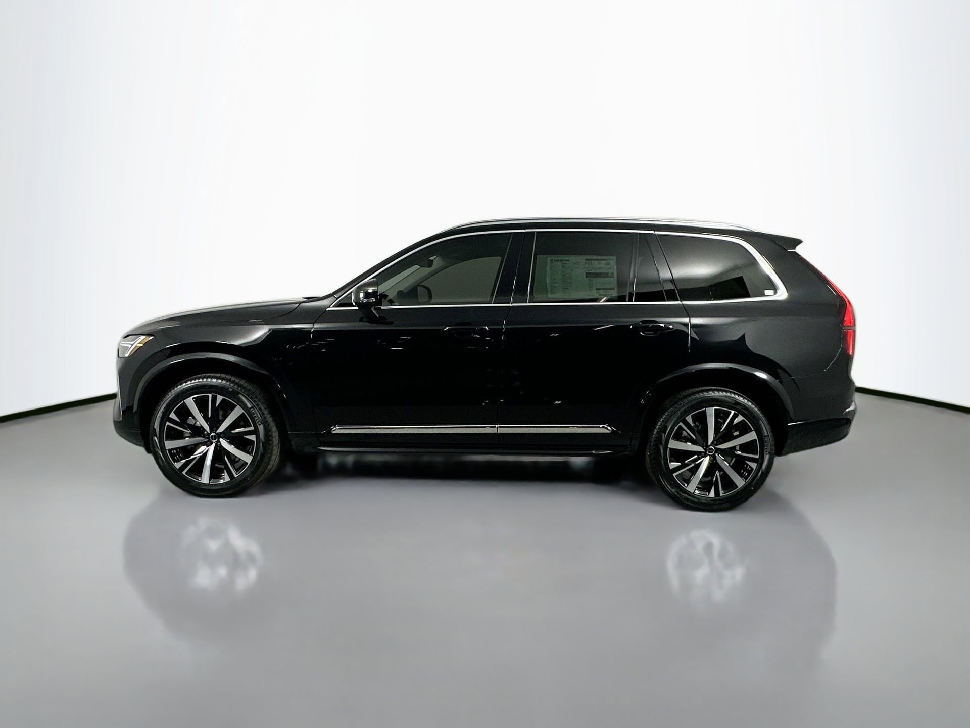 New 2026 Volvo XC90 B6 Core AWD/4WD image 8