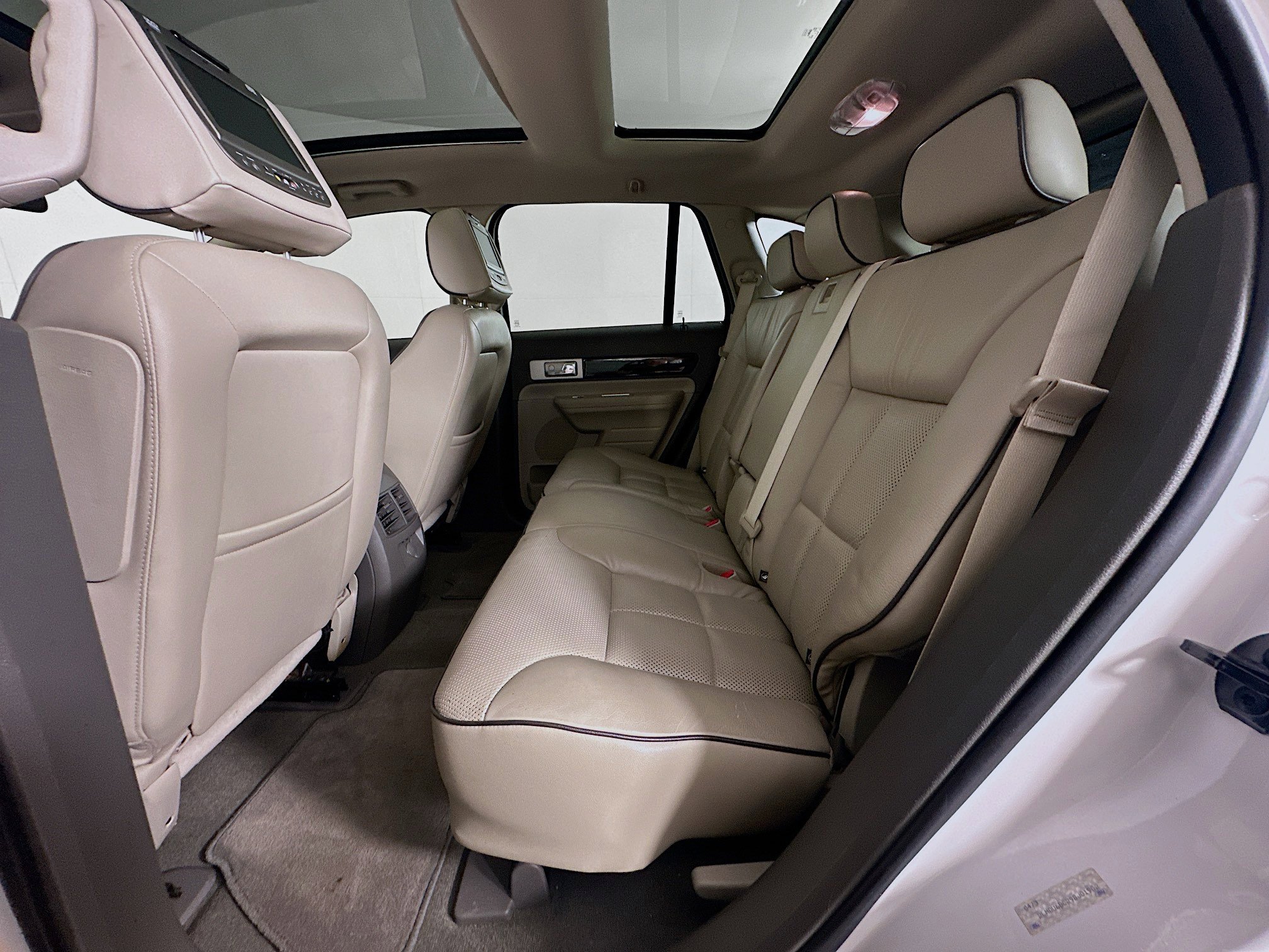 Used 2009 Lincoln MKX 2WD image 27