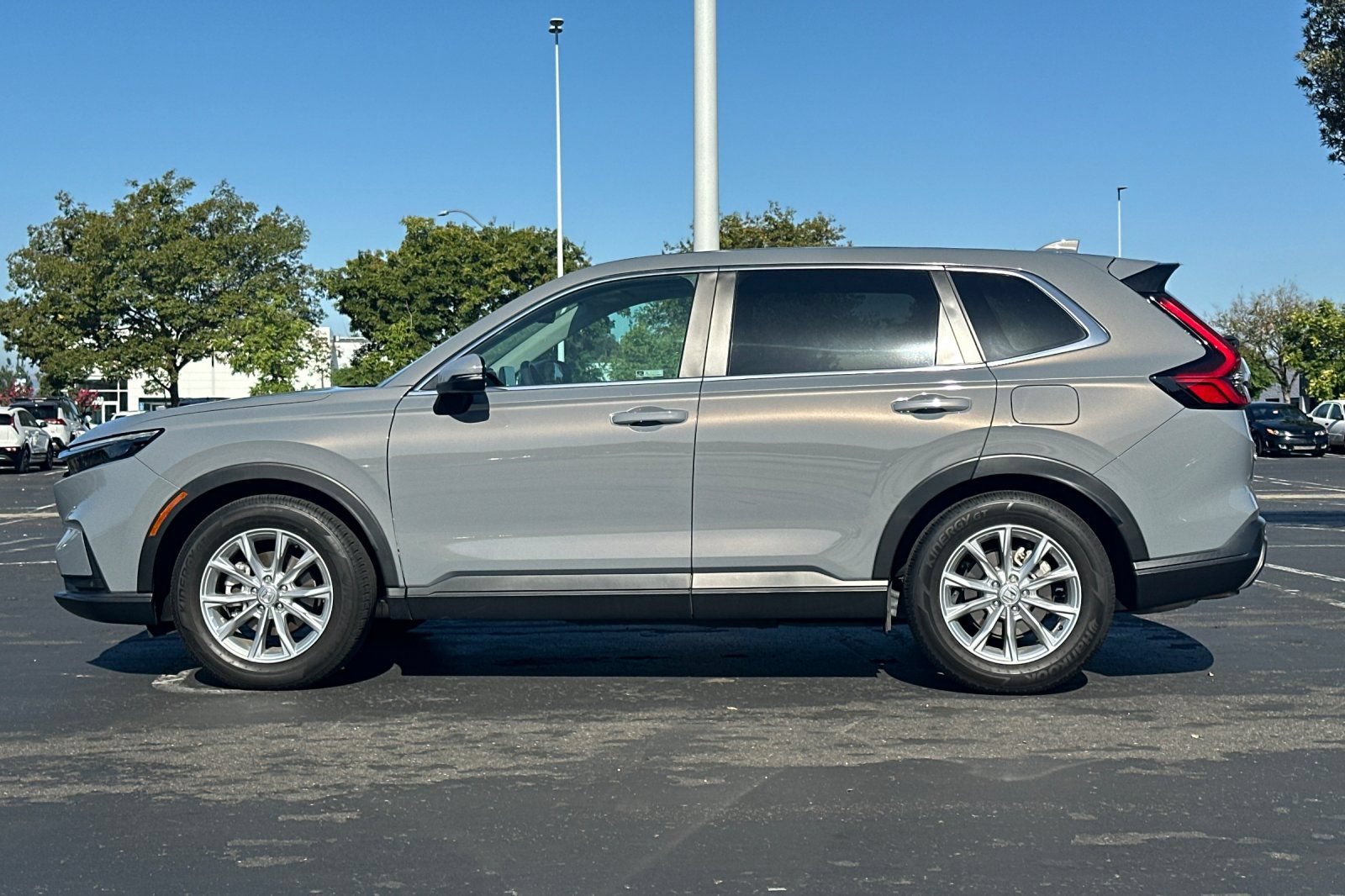 Used 2024 Honda CR-V EX-L image 7