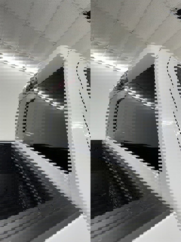 Used 2023 Chevrolet Silverado 3500 High Country image 41