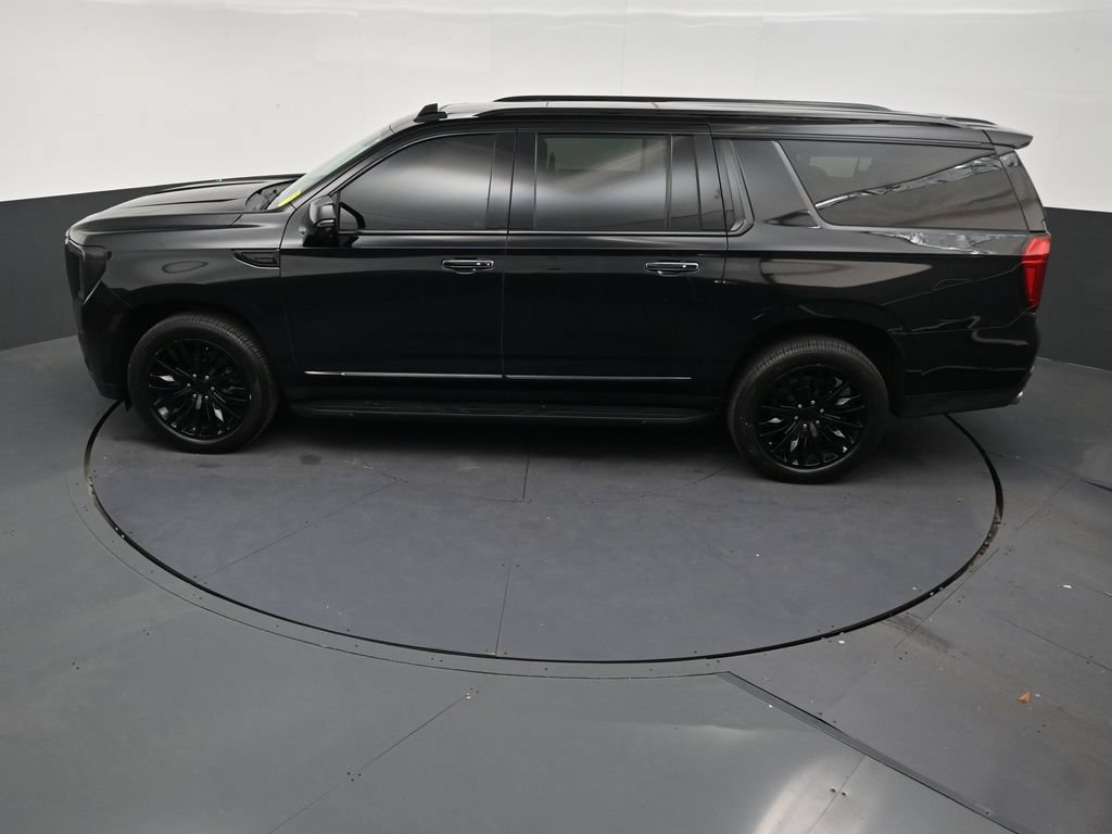 Used 2023 GMC Yukon XL Denali w/ Advanced Technology Package RWD image 13