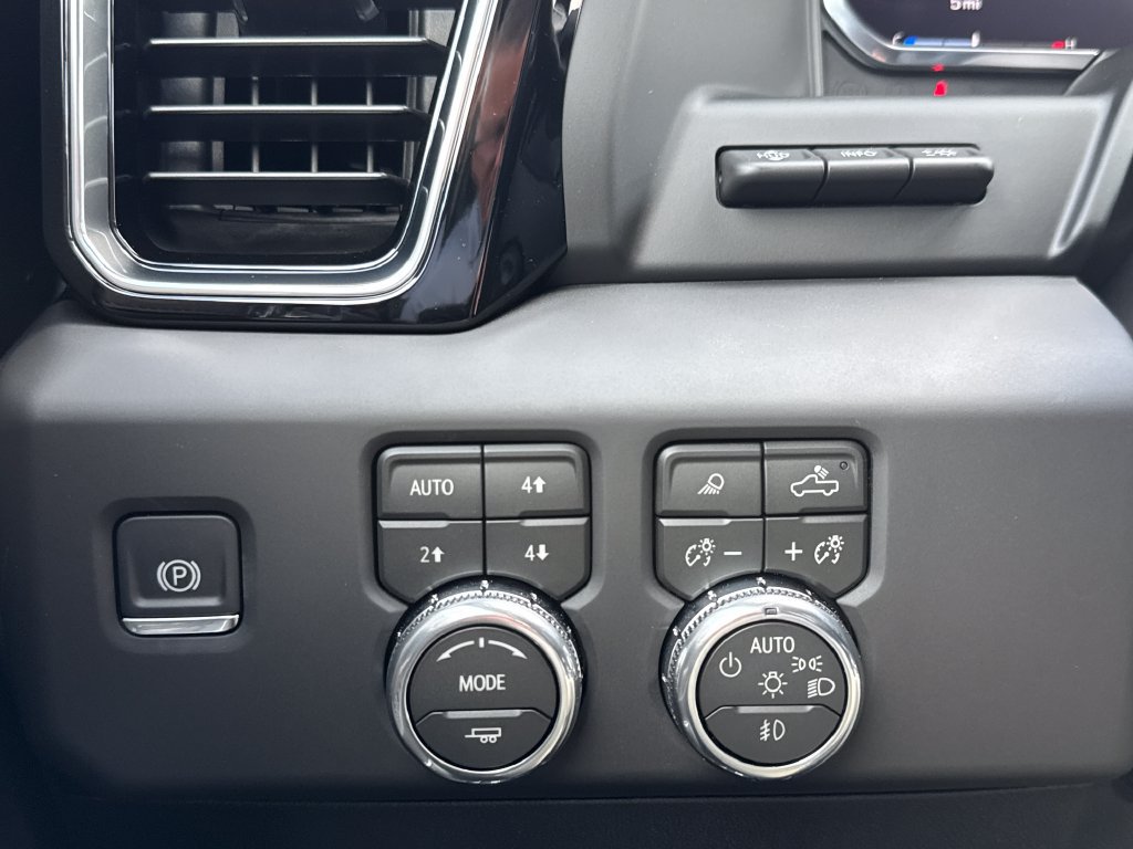 New 2026 GMC Sierra 1500 Denali AWD/4WD image 40