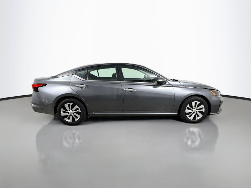 Used 2023 Nissan Altima 2.5 S FWD image 8
