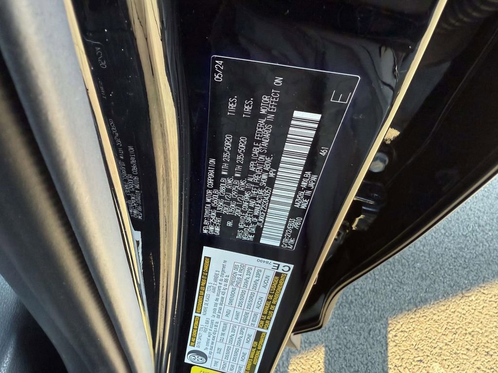 Used 2025 Lexus NX 450h+ F Sport w/ Accessory Package (2T) image 31