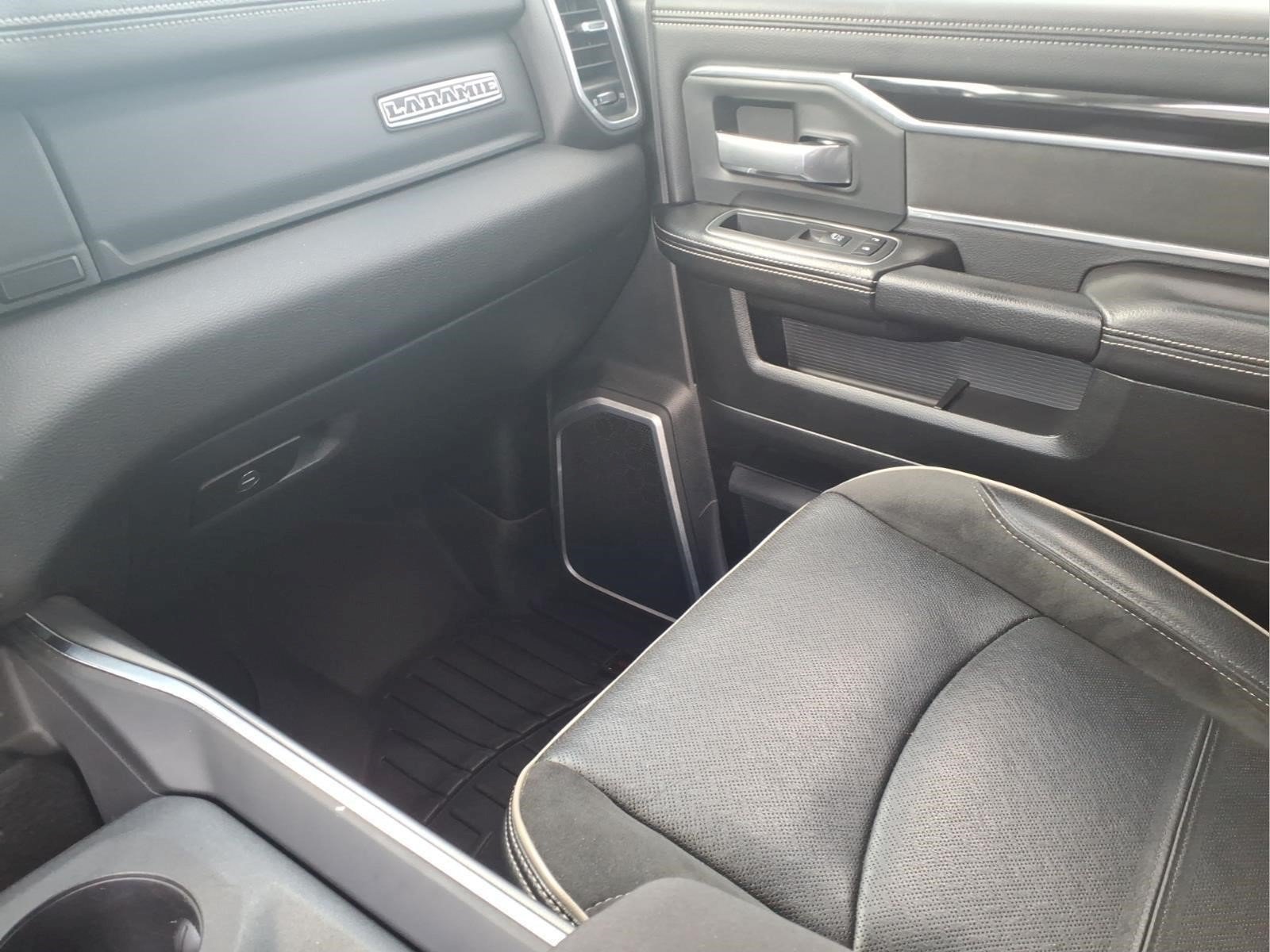 Used 2020 RAM 2500 Laramie w/ Night Edition AWD/4WD image 23