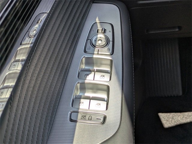 Used 2025 Hyundai Palisade Calligraphy image 27