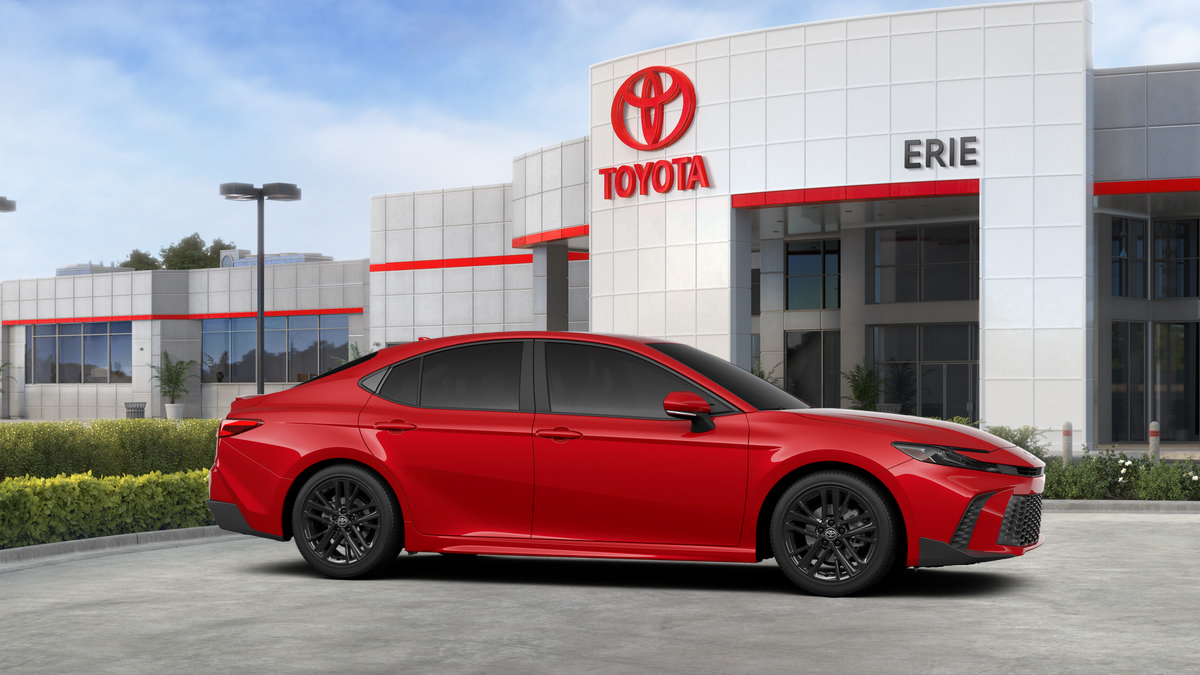 New 2026 Toyota Camry SE AWD/4WD image 15