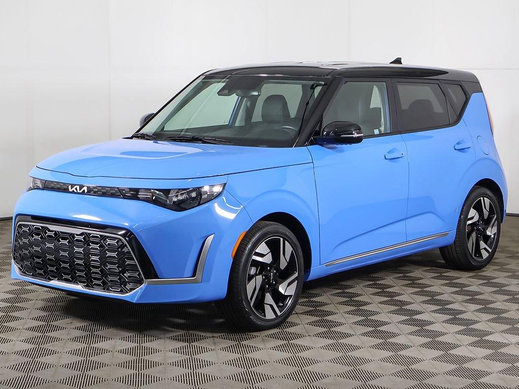 Used 2023 Kia Soul GT-Line FWD image 7