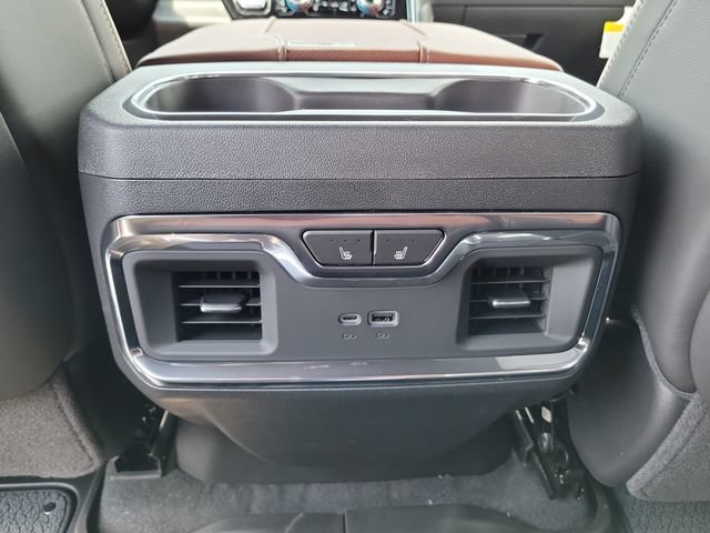 New 2026 GMC Sierra 1500 Denali Ultimate w/ LPO, Black Badging Package AWD/4WD image 11