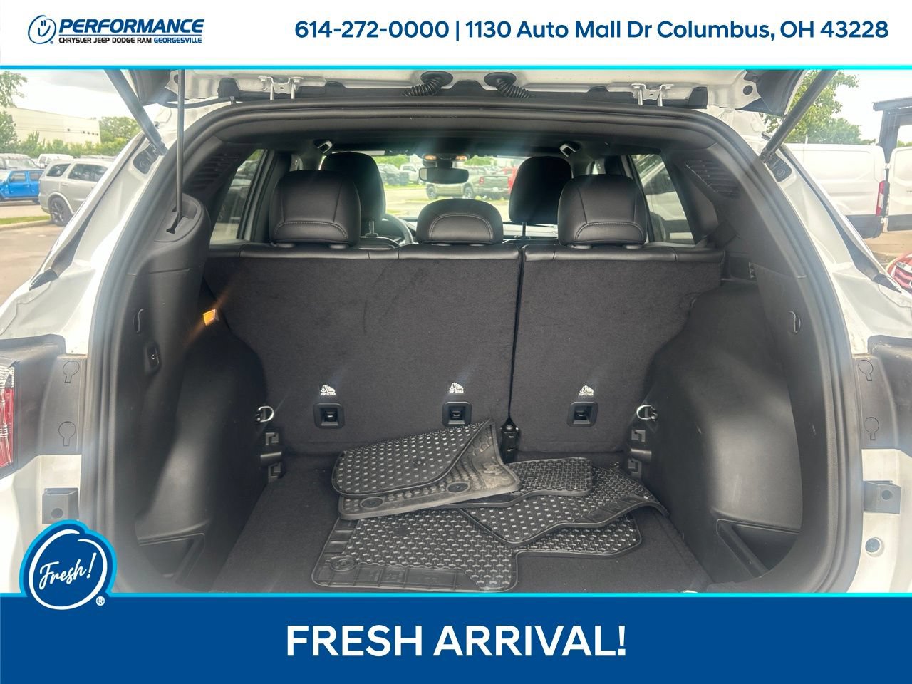 Used 2024 Jeep Compass Latitude w/ Convenience Group AWD/4WD image 14