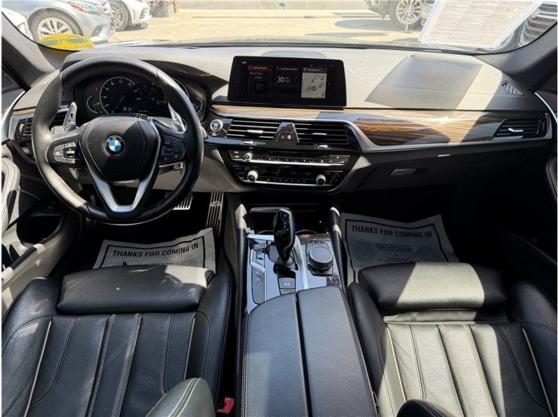 Used 2018 BMW 540i w/ Premium Package RWD image 28