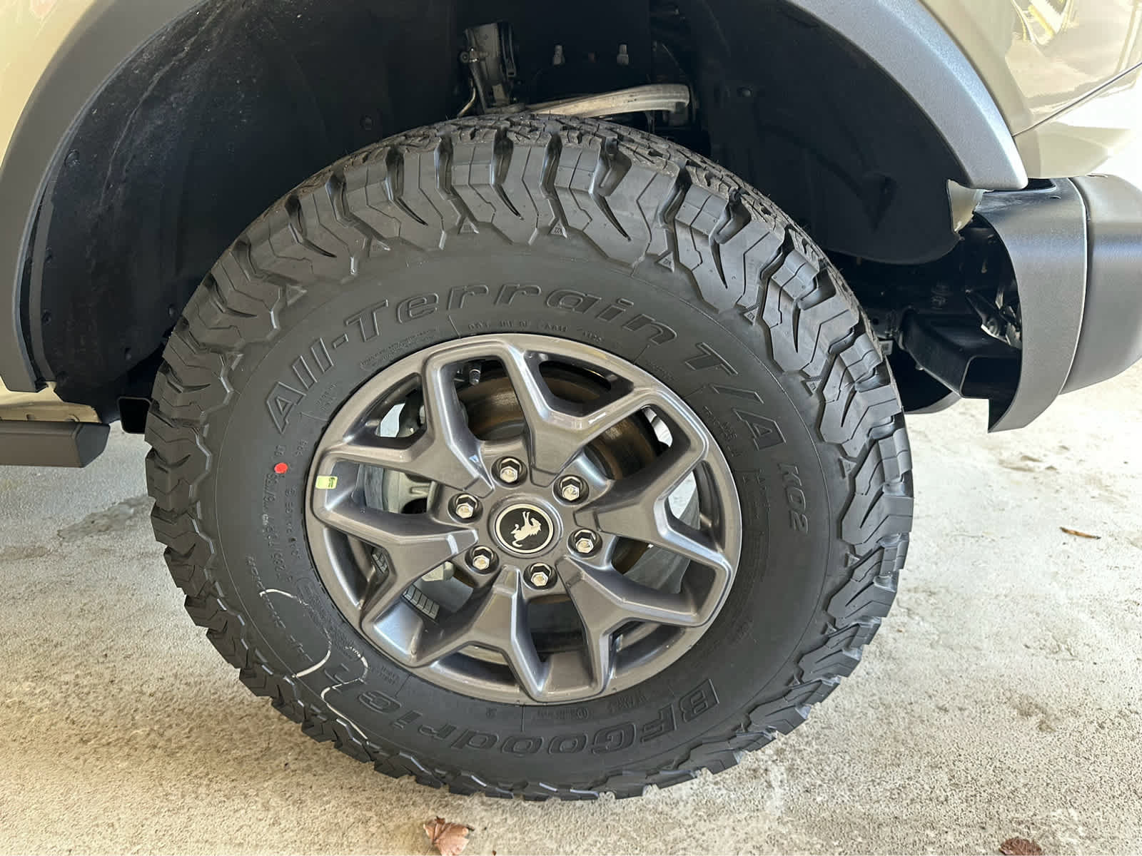 New 2025 Ford Bronco Badlands image 40