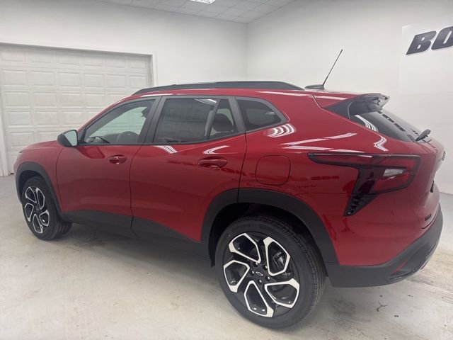 New 2026 Chevrolet Trax RS w/ Driver Confidence Package image 7