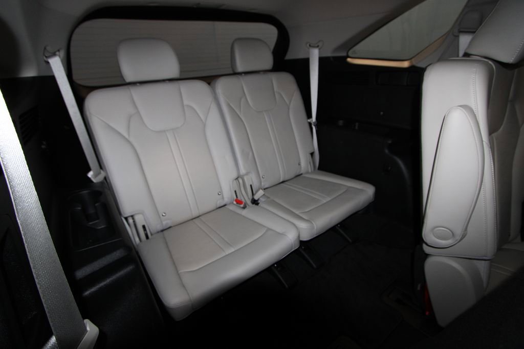 Used 2025 Kia Sorento SX image 27