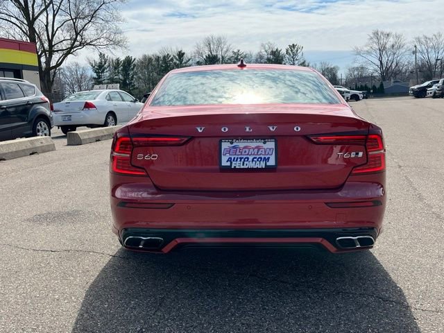 Used 2019 Volvo S60 T6 R-Design image 4