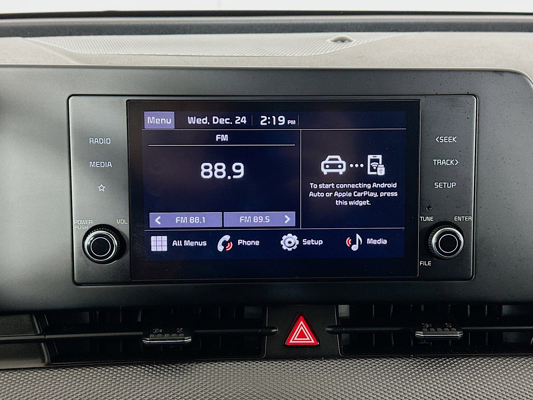 Used 2024 Kia Sportage LX image 19