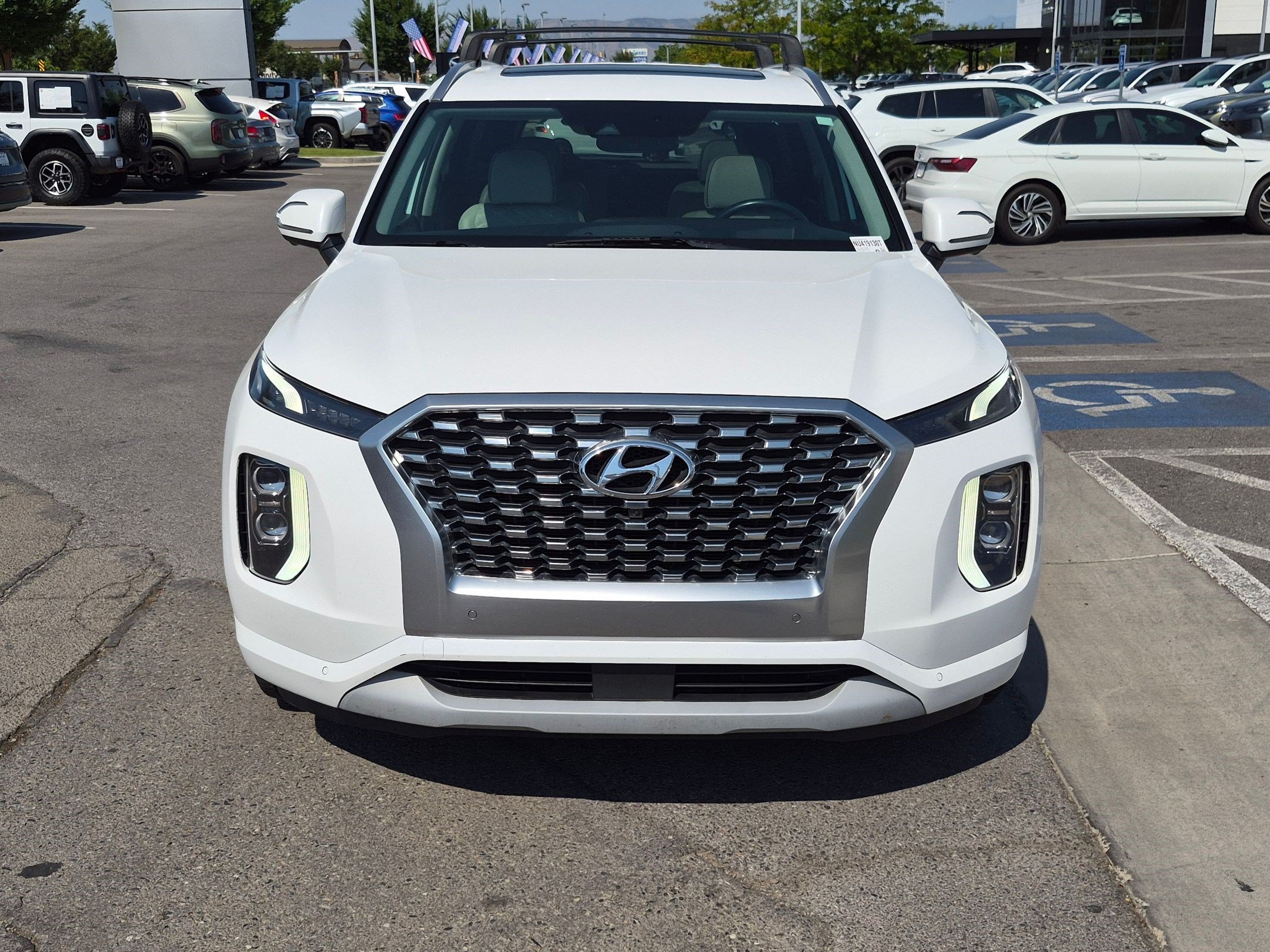 Used 2022 Hyundai Palisade Limited AWD/4WD image 11