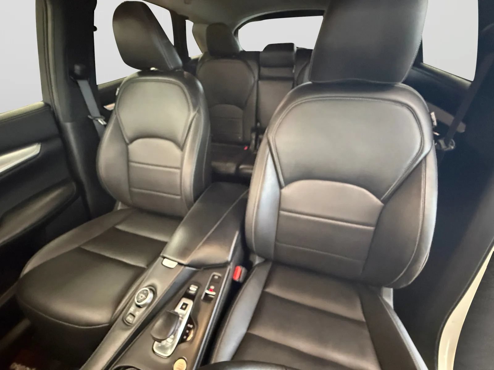 Used 2019 INFINITI QX50 Luxe w/ Navigation Package AWD/4WD image 13