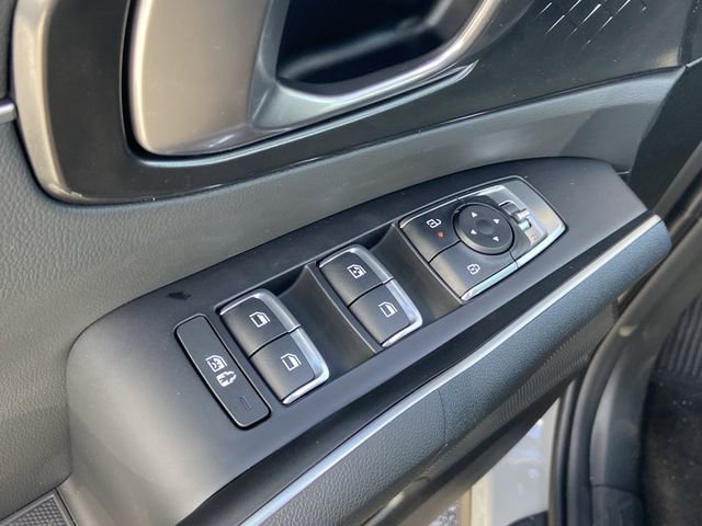 New 2026 Kia Sorento S w/ S Panoramic Sunroof Package FWD image 16