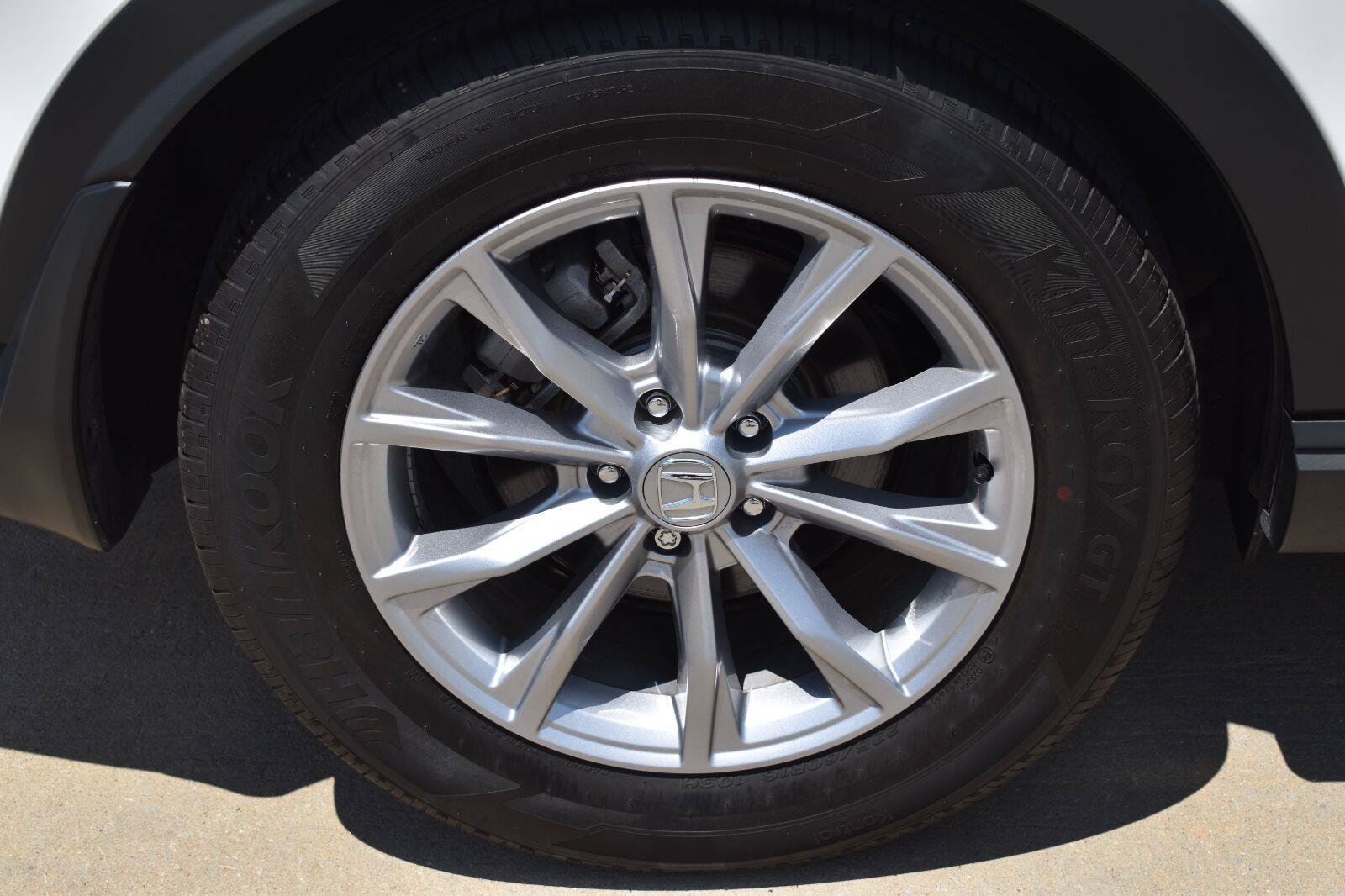 Used 2025 Honda CR-V EX image 14