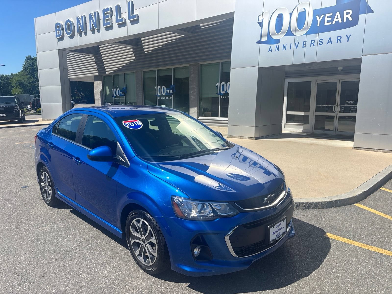 Used 2019 Chevrolet Sonic LT w/ Convenience Package FWD image 6