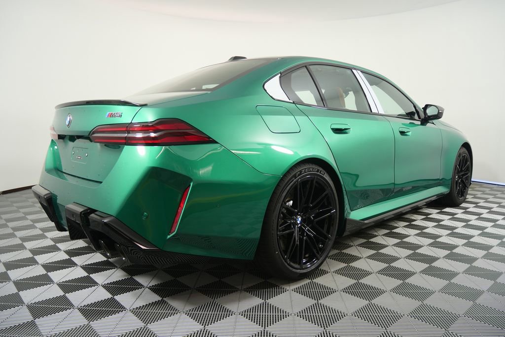 New 2026 BMW M5 w/ Carbon Package image 3