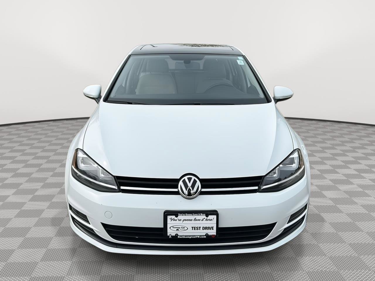 Used 2015 Volkswagen Golf SE FWD image 2