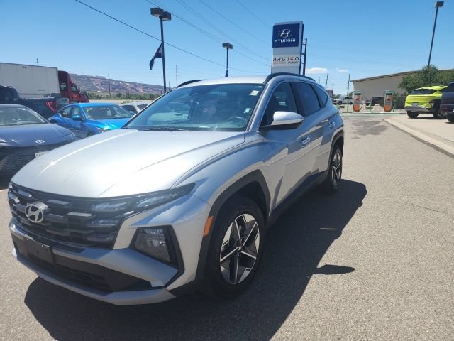 Used 2025 Hyundai Tucson SEL AWD/4WD image 2
