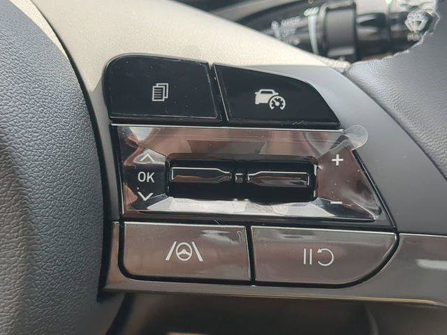 New 2026 Hyundai Elantra Sport FWD image 22