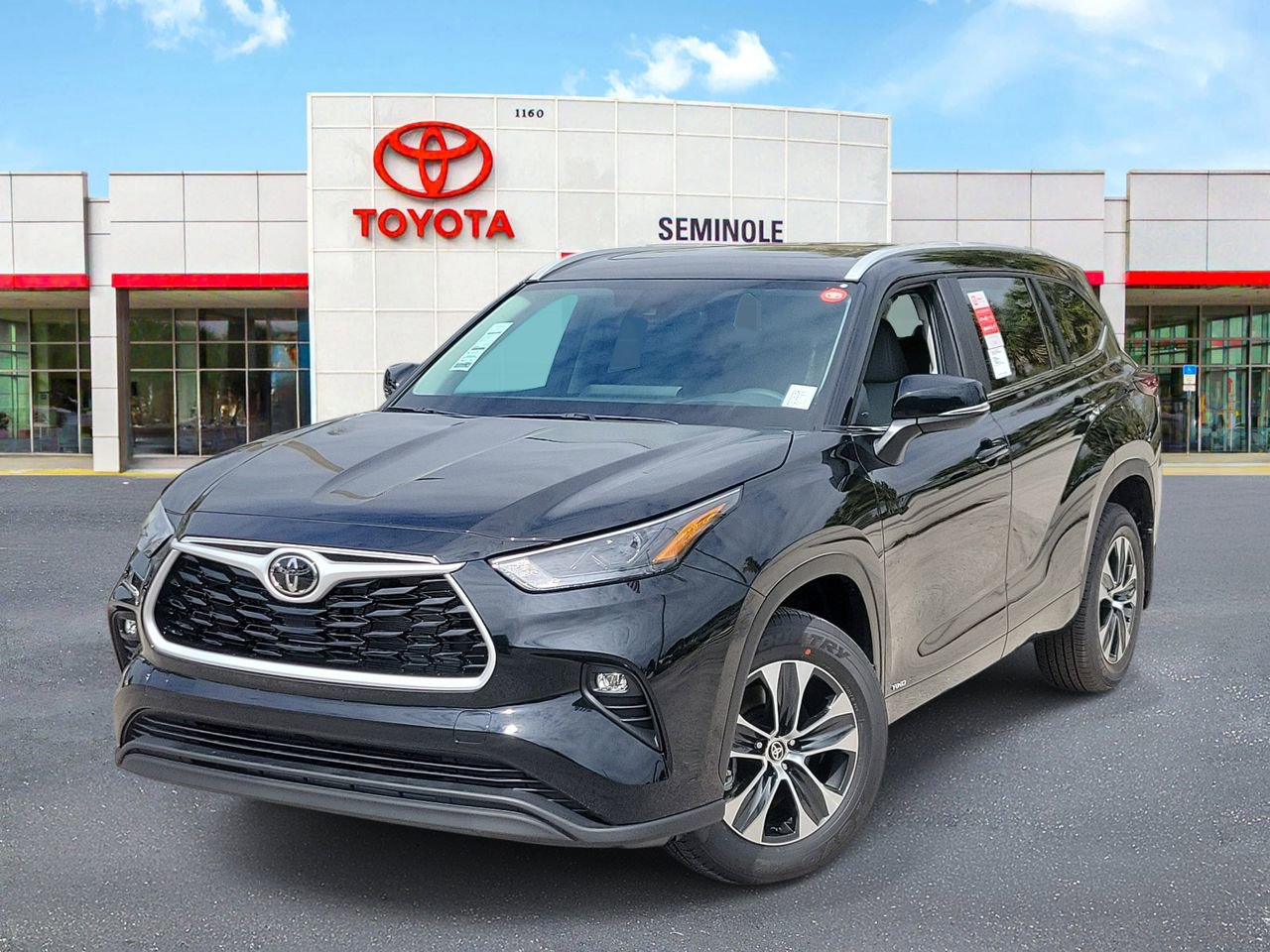 New 2026 Toyota Highlander XLE