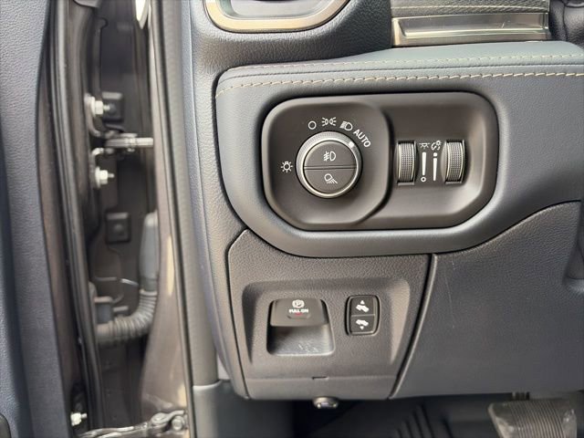 Used 2021 RAM 1500 Limited image 22
