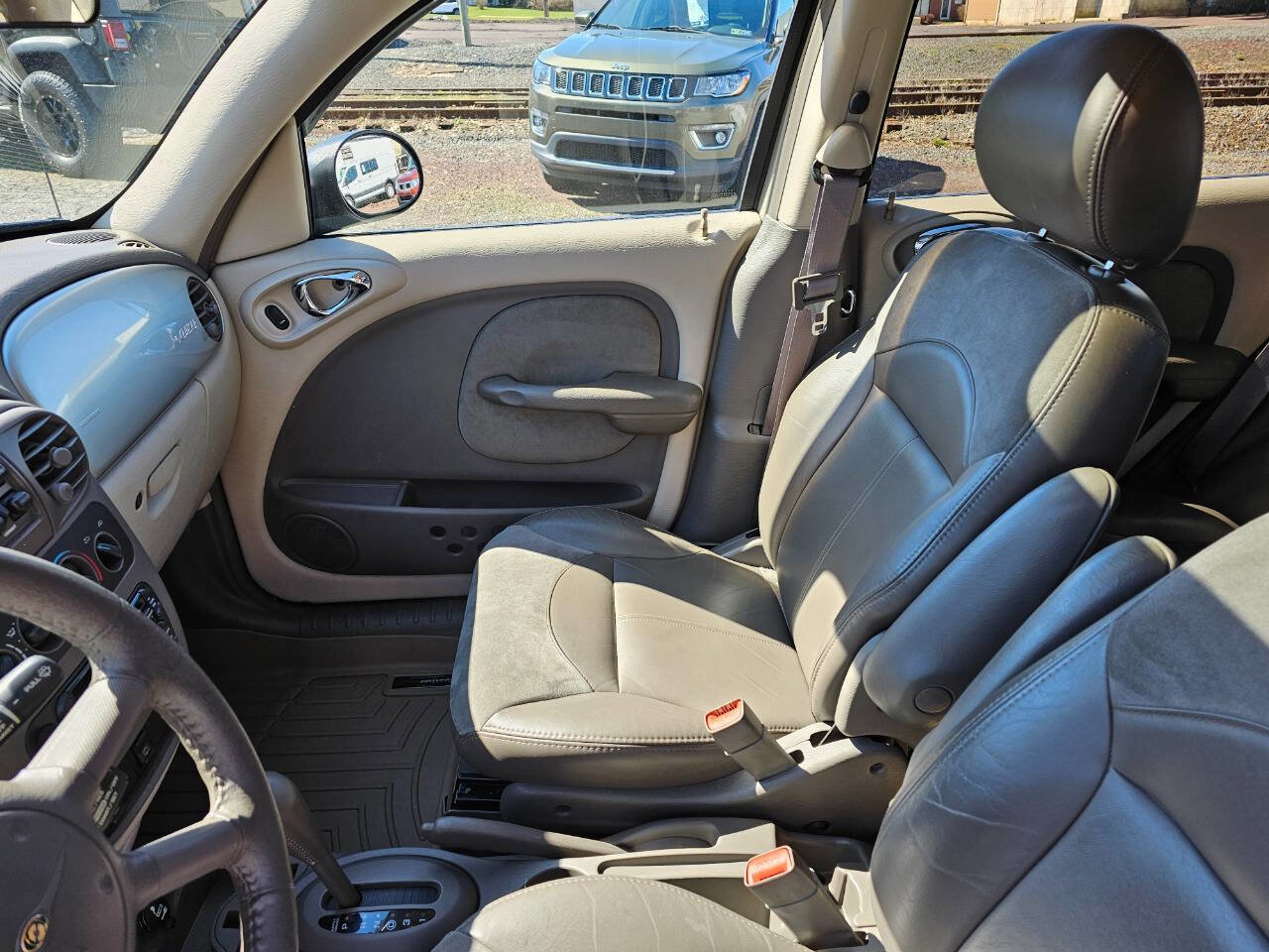 Used 2002 Chrysler PT Cruiser Limited image 9