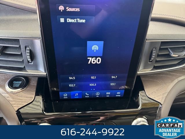 Used 2024 Ford Explorer Platinum w/ Technology Package AWD/4WD image 5