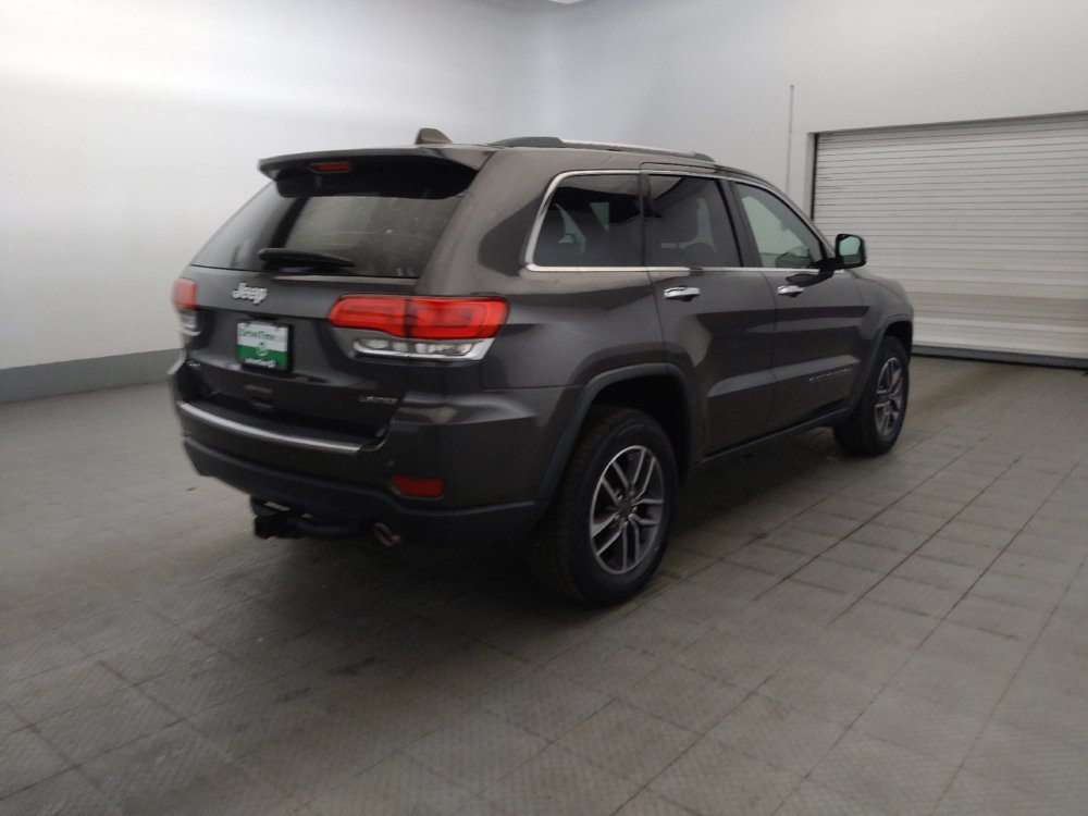 Used 2019 Jeep Grand Cherokee Limited AWD/4WD image 9