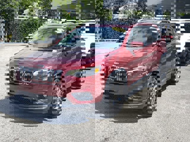 Certified 2019 Jeep Cherokee Latitude Plus image 3
