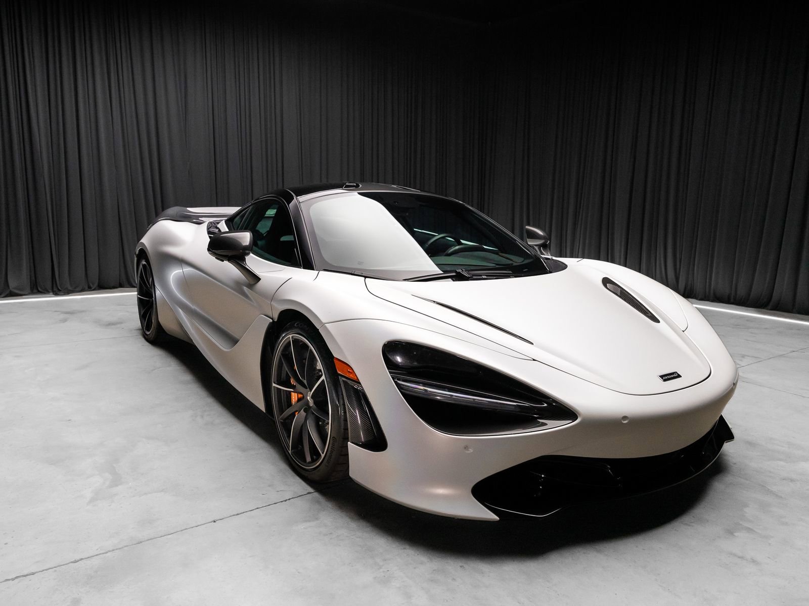 Used 2021 McLaren 720S Luxury RWD image 11