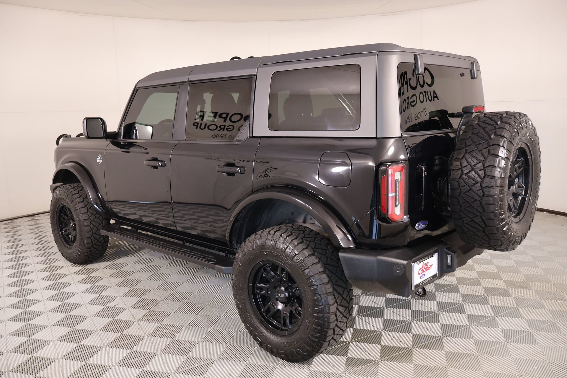 Used 2022 Ford Bronco Outer Banks AWD/4WD image 23