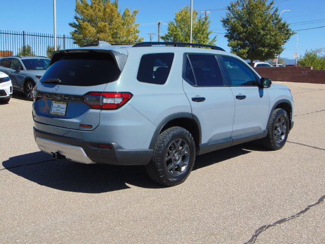 Certified 2024 Honda Pilot TrailSport image 4